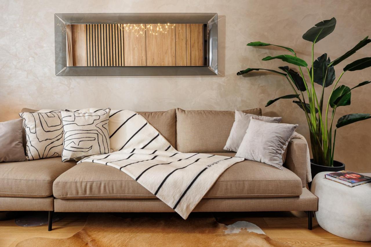 Pure Living Apartment W. Private Parking براشوف المظهر الخارجي الصورة