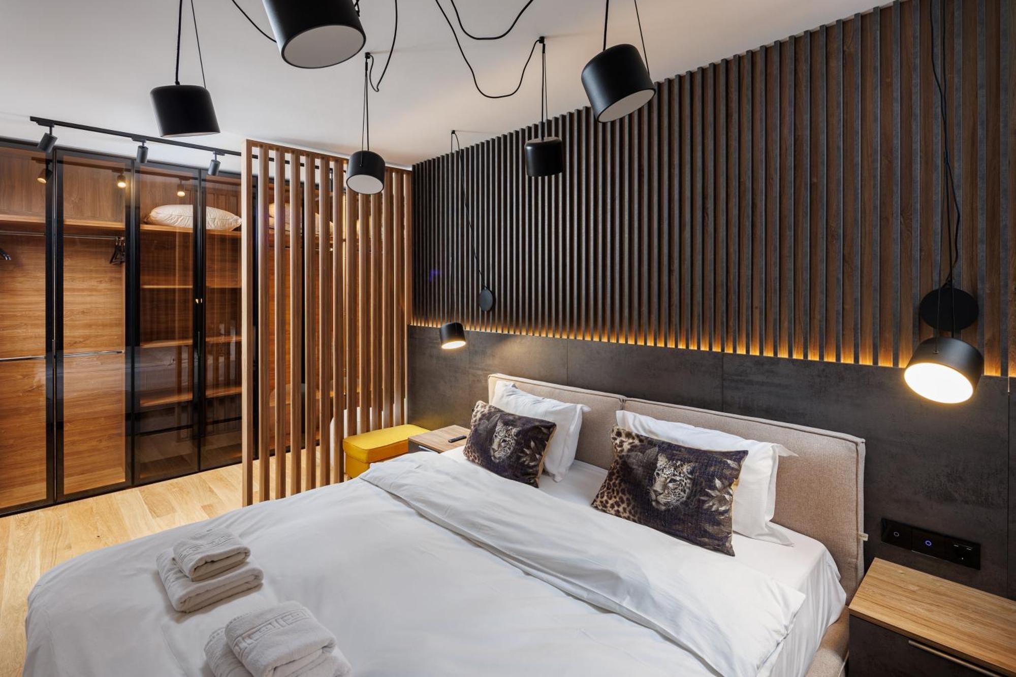 Pure Living Apartment W. Private Parking براشوف المظهر الخارجي الصورة